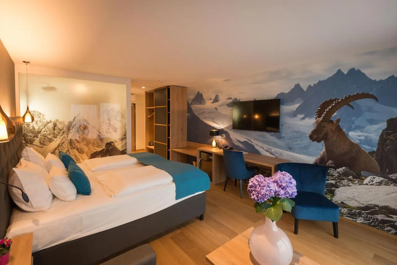 Hotel dasMEI Innsbruck