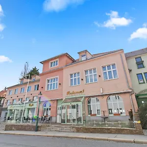 **** Hotel Schild Rakousko