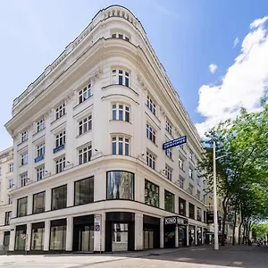**** Hotel Corvinus - Newly Renovated Rakousko